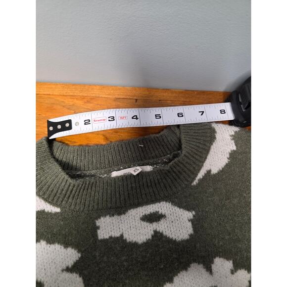 Maurice's Sweater XS Green White Flowers Grandma Core Cozy Cottage Soft Fall - Picture 8 of 8